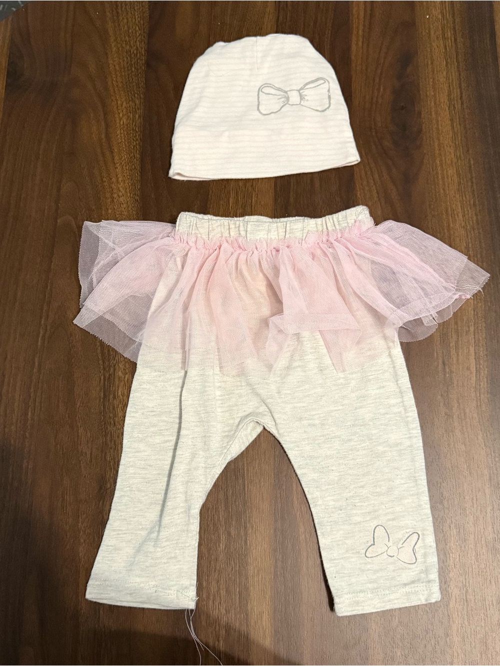 SOLD Baby girl tutu Disney Minnie Mouse leggings
